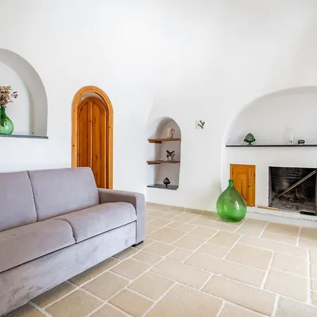 Trullo Bella Vista With Patio & Parking *